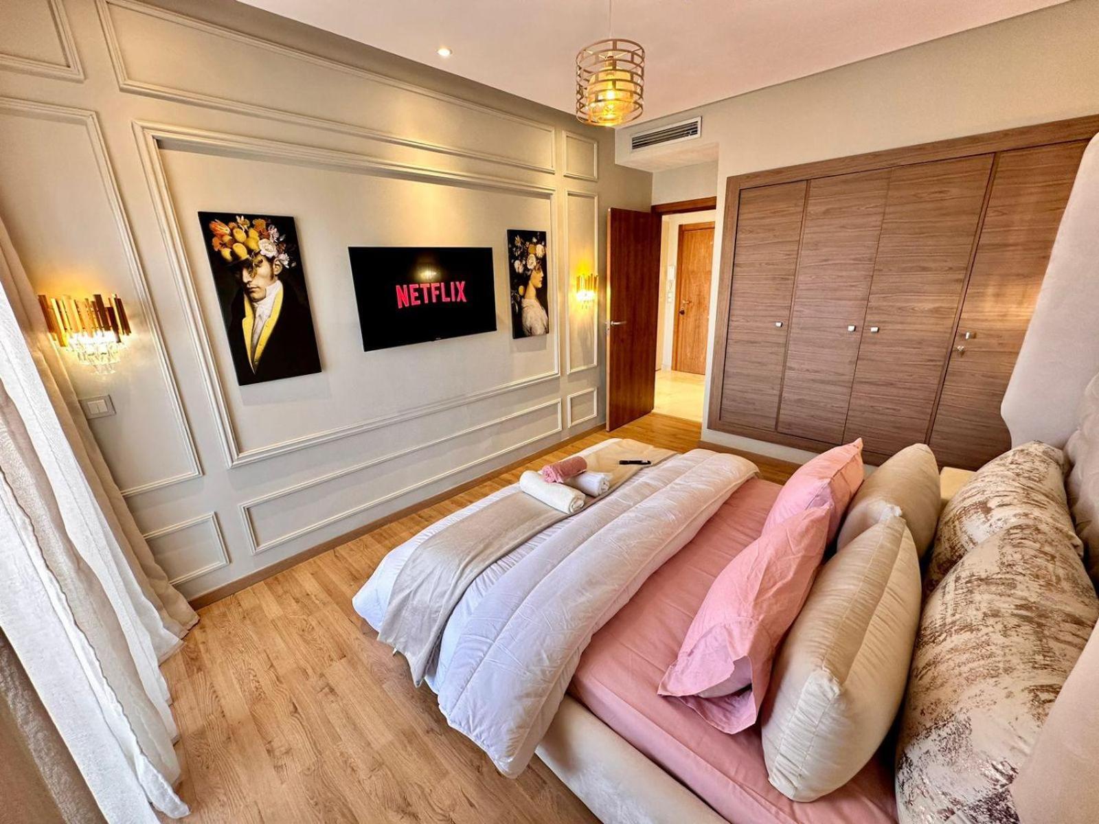 Appartement Luxueux Avec Piscine 10 Minutes Du Centre Ville Marrakesh Extérieur photo