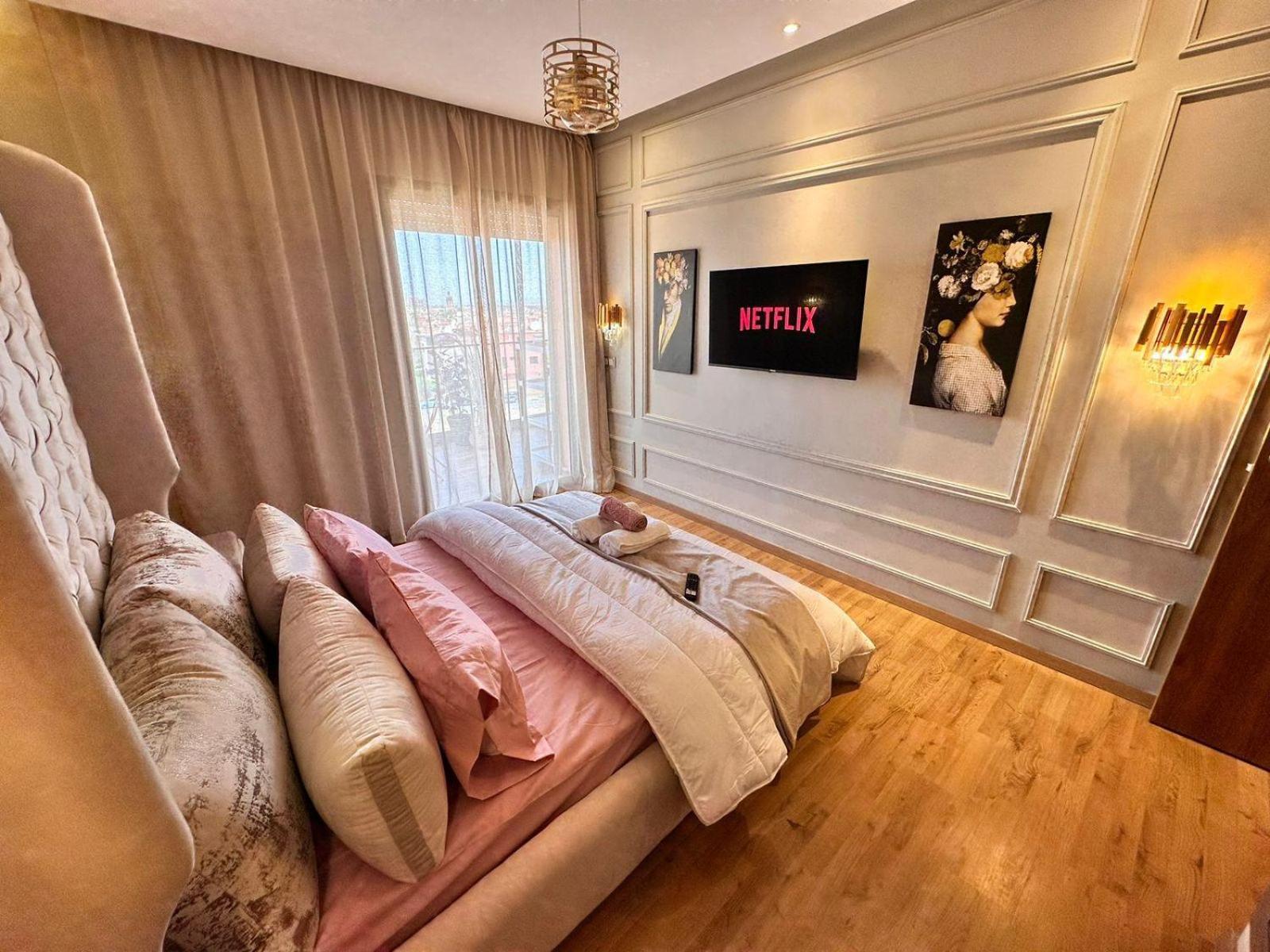 Appartement Luxueux Avec Piscine 10 Minutes Du Centre Ville Marrakesh Extérieur photo