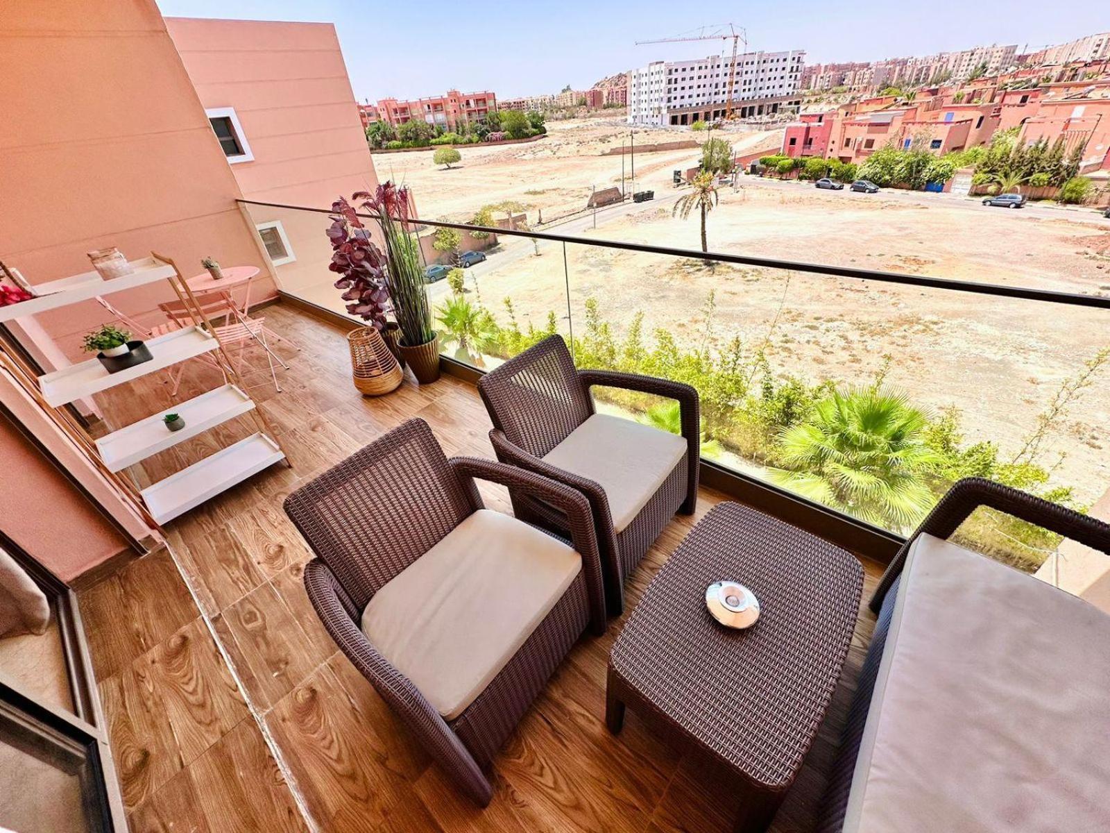 Appartement Luxueux Avec Piscine 10 Minutes Du Centre Ville Marrakesh Extérieur photo